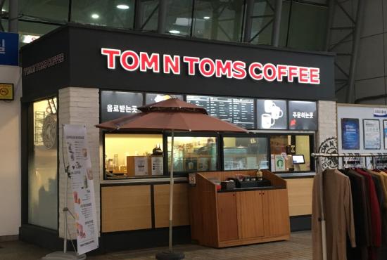 탐앤탐스 커피전문점